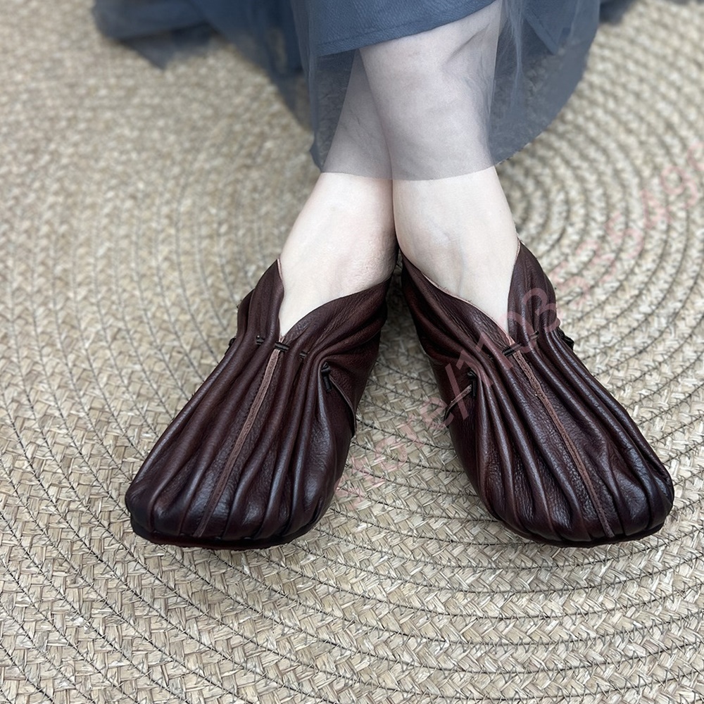 Women Retro Pleated Soft Shoes - огляд і ціна Mule Slip On